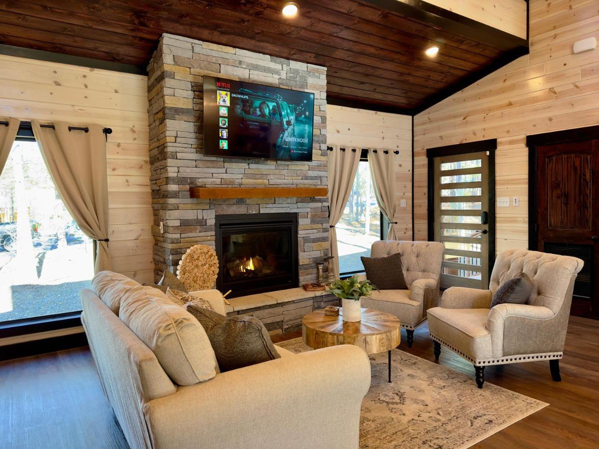 New Luxury Cabin, Hot Tub, Forest Views,Hotel Style Amenities Broken Bow Exterior foto